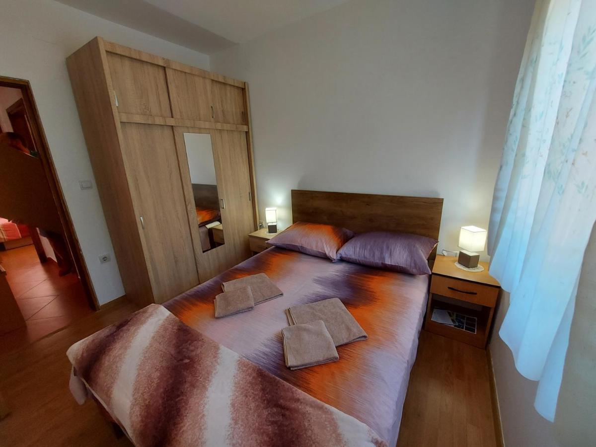 Ferienwohnung Apartman Porat Pula Exterior foto